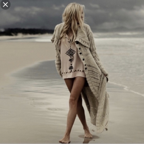 Spell Storm Chaser Sweater Cream OS - Picture 5 of 17